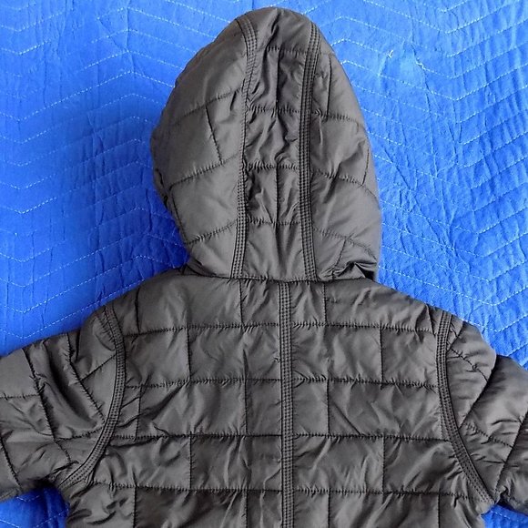 Carhartt Quilted Hooded Winter Jacket - Junior's Size XXS - Picture 3 of 4